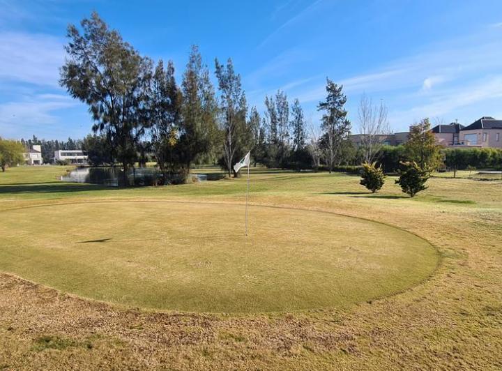 Terreno · 1424m²