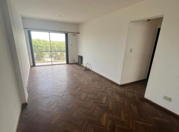 Departamento · 90m² · 4 Ambientes · 1 Cochera