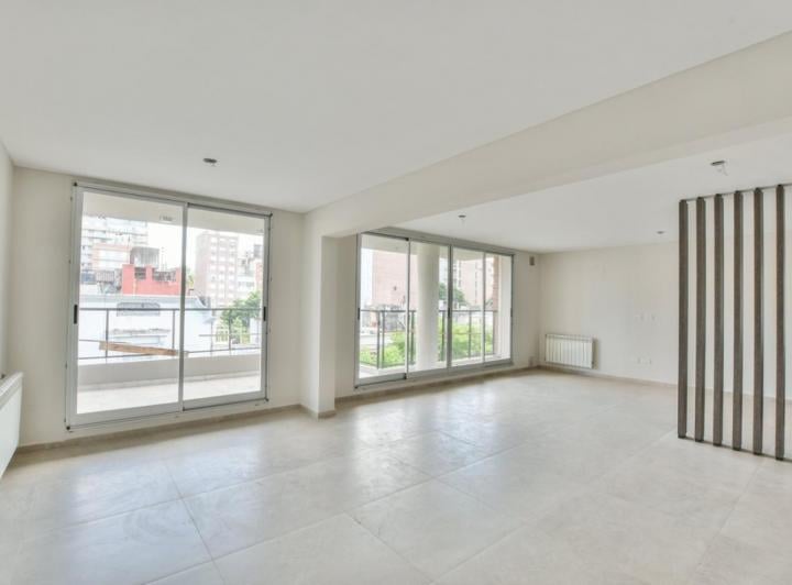 Departamento · 135m² · 5 Ambientes · 1 Cochera
