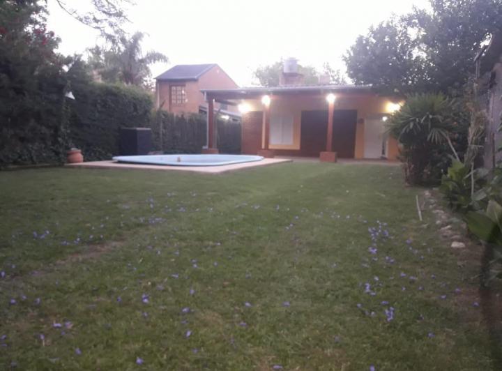 Casa · 85m² · 4 Ambientes · 1 Cochera
