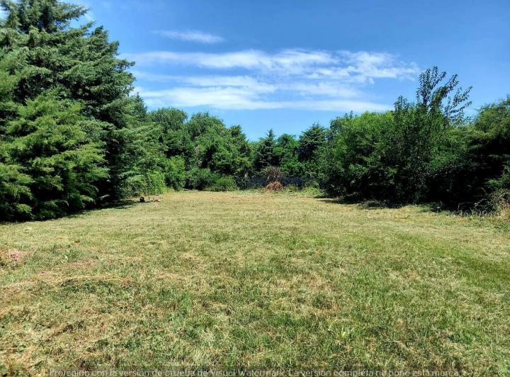 Terreno · 870m²
