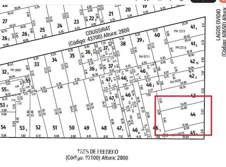 Terreno · 251m²