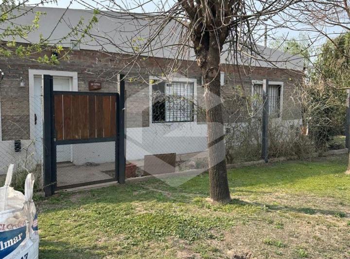 Casa · 100m² · 4 Ambientes · 1 Cochera