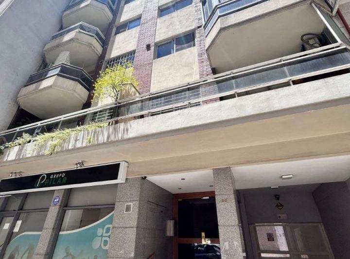 Departamento · 80m² · 5 Ambientes · 1 Cochera