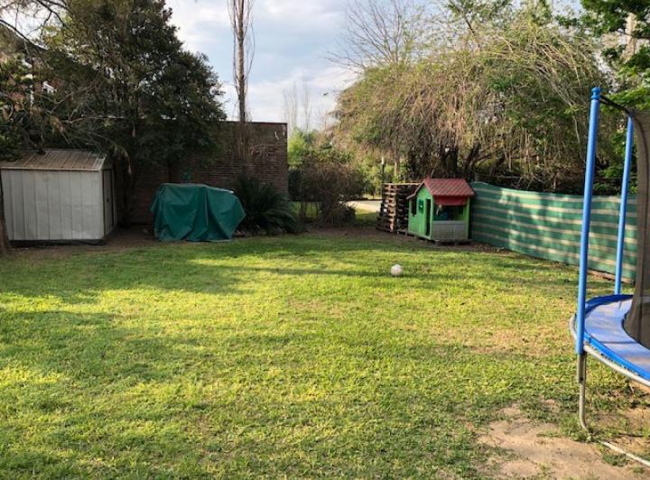 Casa · 170m² · 3 Ambientes · 2 Cocheras