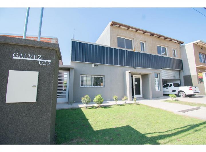 Local comercial · 260m² · 7 Ambientes · 2 Cocheras