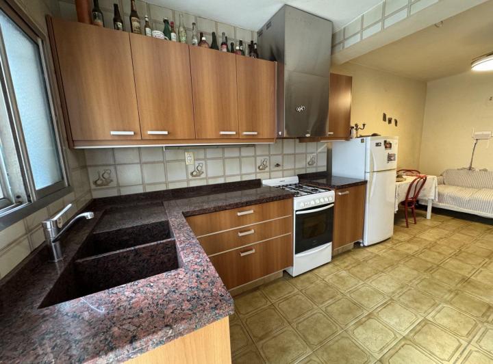 Casa · 134m² · 7 Ambientes · 1 Cochera