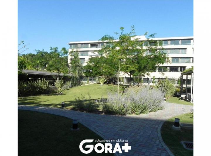 Departamento · 40m² · 2 Ambientes · 1 Cochera