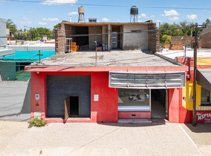 Local comercial · 220m² · 5 Ambientes