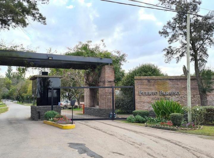 Terreno · 861m²