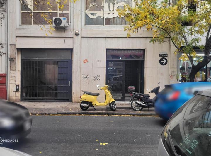 Oficina comercial · 35m² · 1 Ambiente · 1 Cochera