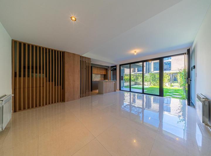 Casa · 104m² · 3 Ambientes · 1 Cochera