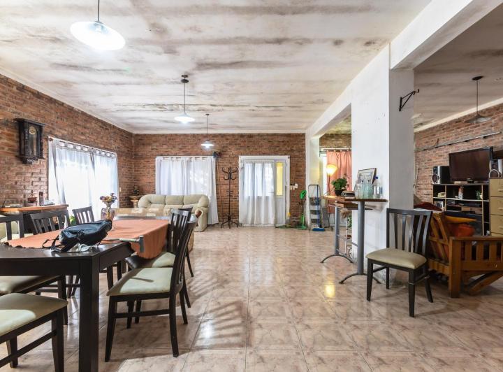 Casa · 134m² · 4 Ambientes · 1 Cochera