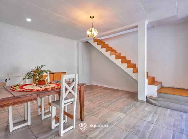 Casa · 200m² · 6 Ambientes · 1 Cochera