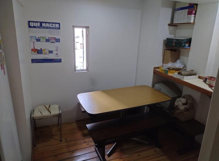Oficina comercial · 240m² · 11 Ambientes · 4 Cocheras