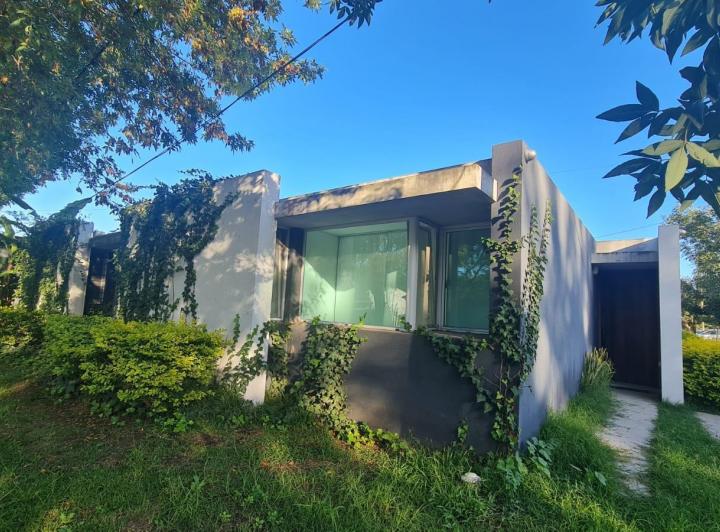 Casa · 241m² · 6 Ambientes