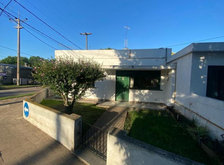 Casa · 106m² · 4 Ambientes · 1 Cochera