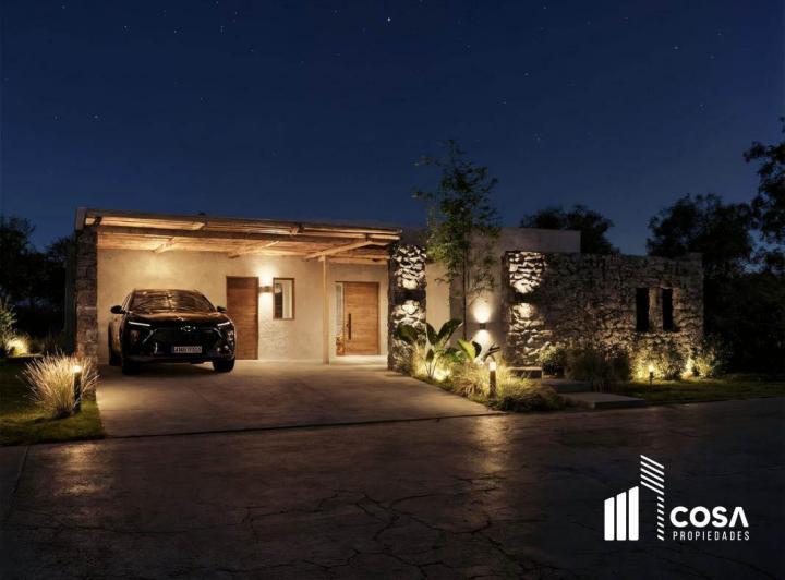 Casa · 202m² · 7 Ambientes · 2 Cocheras
