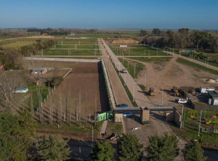 Terreno · 300m²