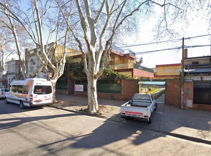Terreno · 700m²