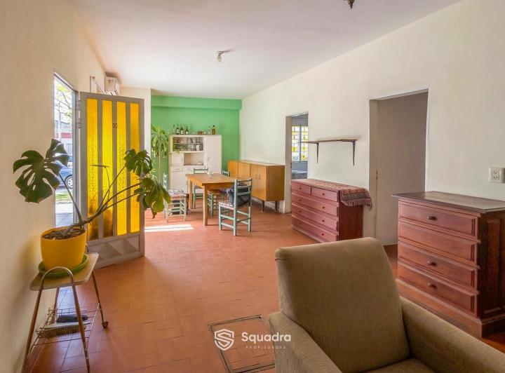 Casa · 196m² · 5 Ambientes · 4 Cocheras