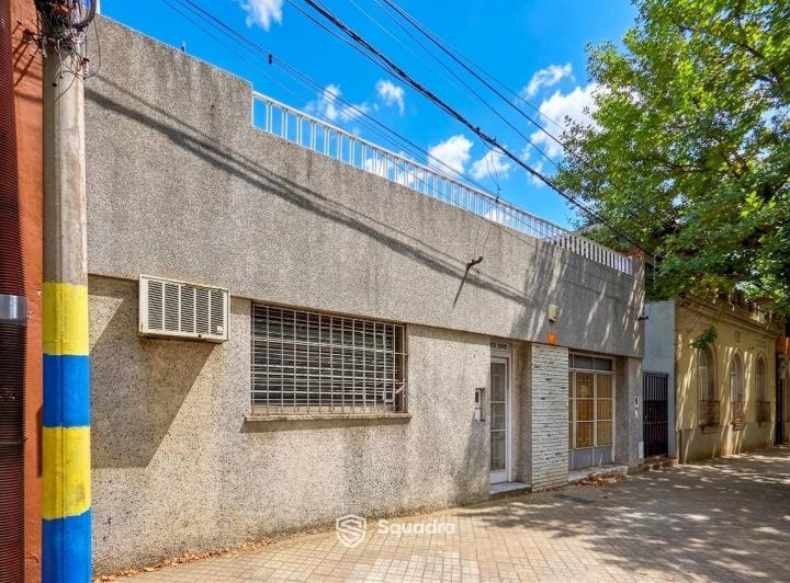 Casa · 145m² · 5 Ambientes · 1 Cochera