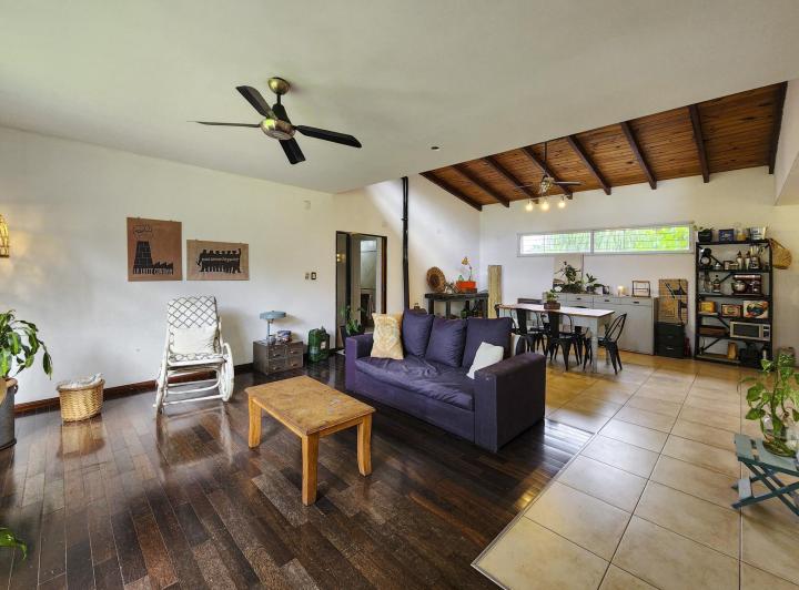 Casa · 131m² · 4 Ambientes · 1 Cochera