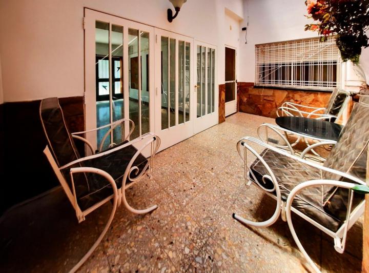 Casa · 119m² · 6 Ambientes · 1 Cochera
