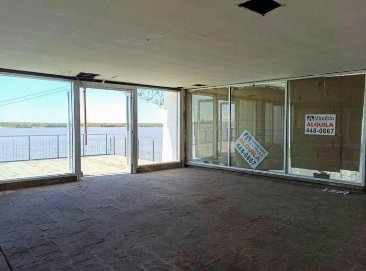 Oficina comercial · 340m² · 1 Ambiente · 2 Cocheras
