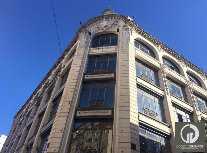 Oficina comercial · 95m² · 4 Ambientes