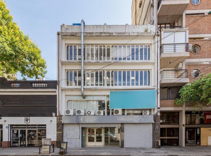 Oficina comercial · 175m²