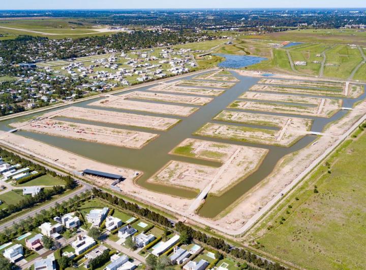 Terreno · 600m²