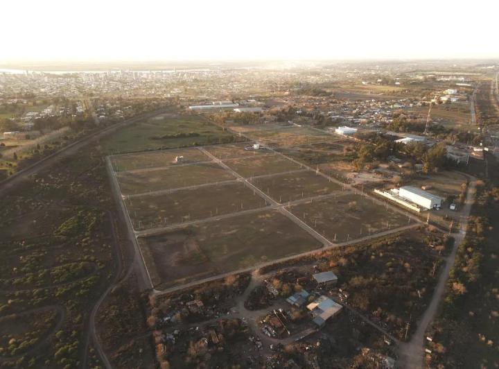 Terreno · 300m²