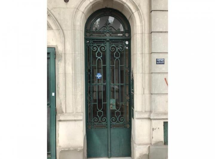 Casa · 220m² · 5 Ambientes · 1 Cochera