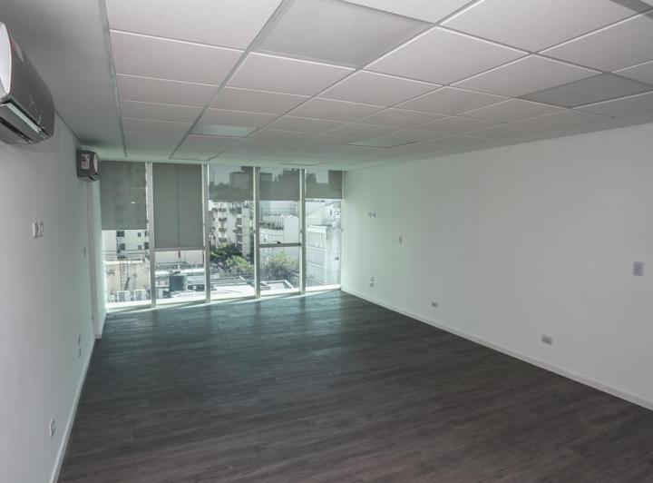 Oficina comercial · 36m² · 1 Ambiente · 1 Cochera