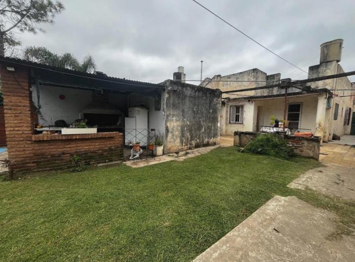 Casa · 134m² · 5 Ambientes · 1 Cochera