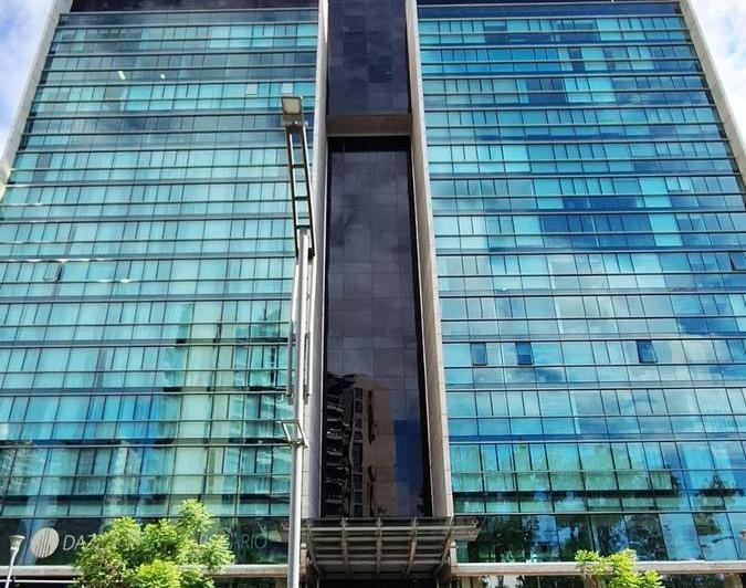 Oficina comercial · 92m² · 2 Cocheras