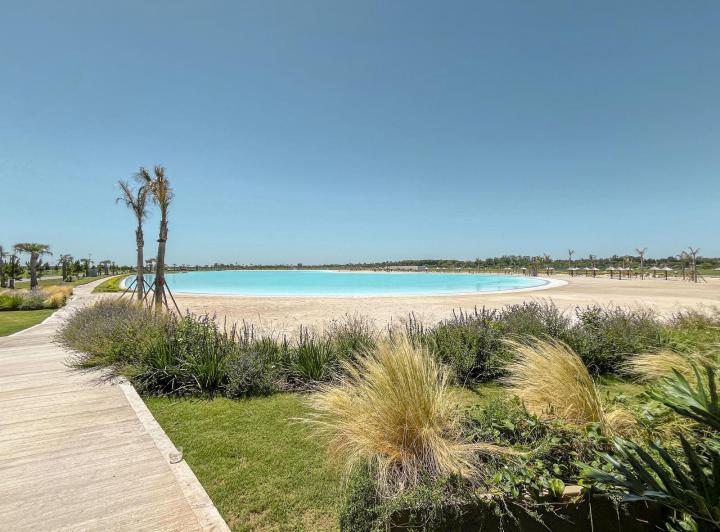Terreno · 642m²