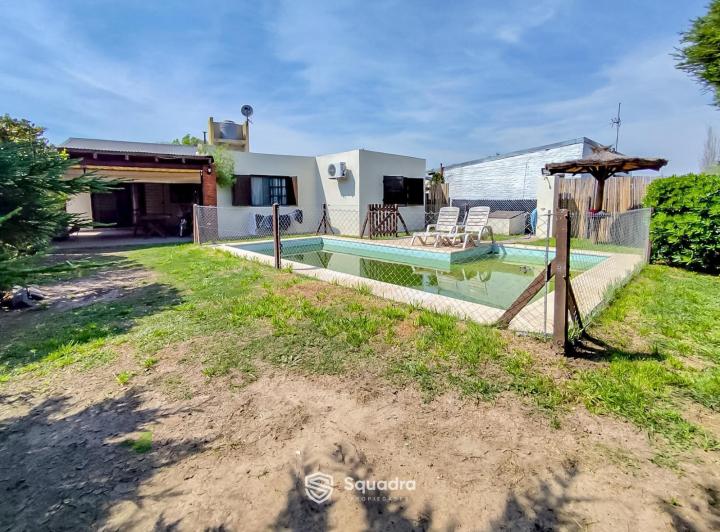 Casa · 65m² · 4 Ambientes · 3 Cocheras