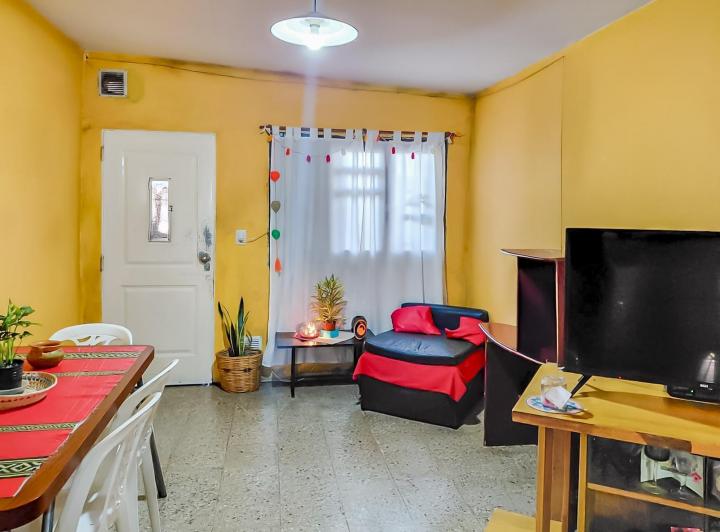 Casa · 97m² · 4 Ambientes · 2 Cocheras