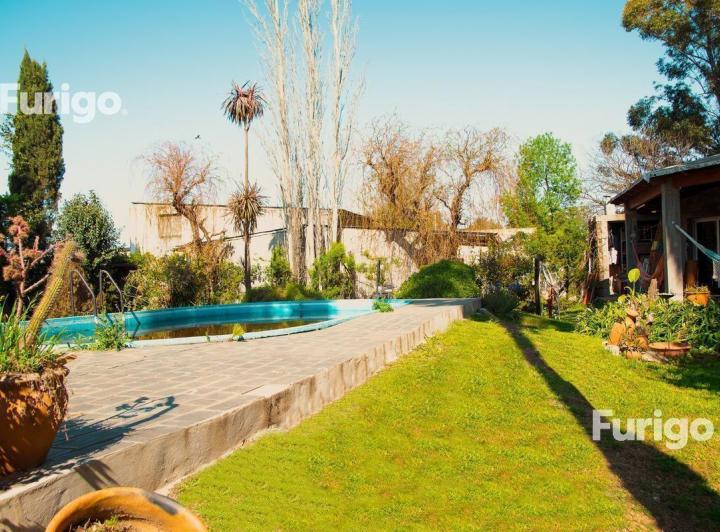 Casa · 91m² · 6 Ambientes · 1 Cochera
