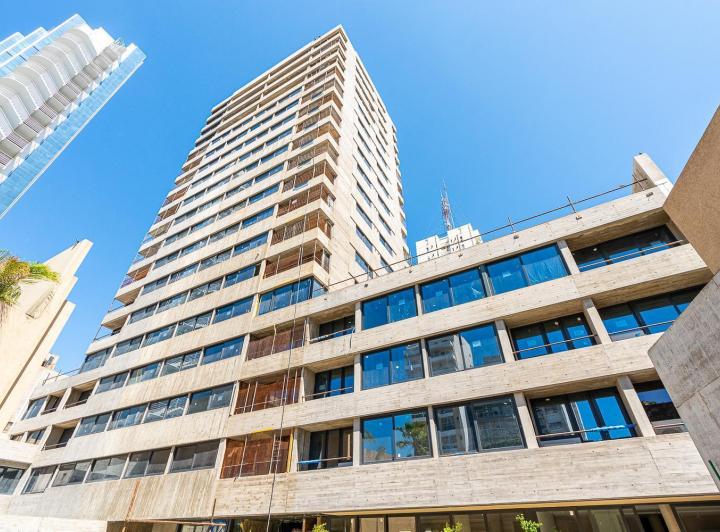 Oficina comercial · 86m² · 6 Ambientes · 1 Cochera