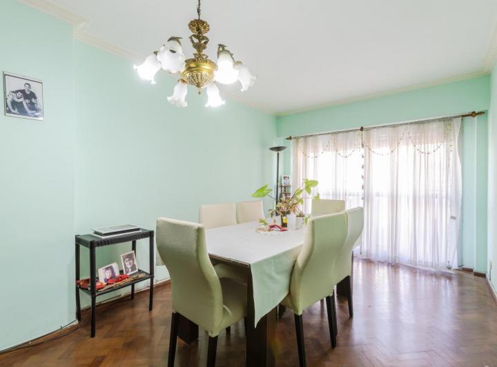 Departamento · 99m² · 5 Ambientes · 1 Cochera