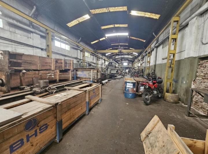 Bodega-Galpón · 868m² · 1 Ambiente