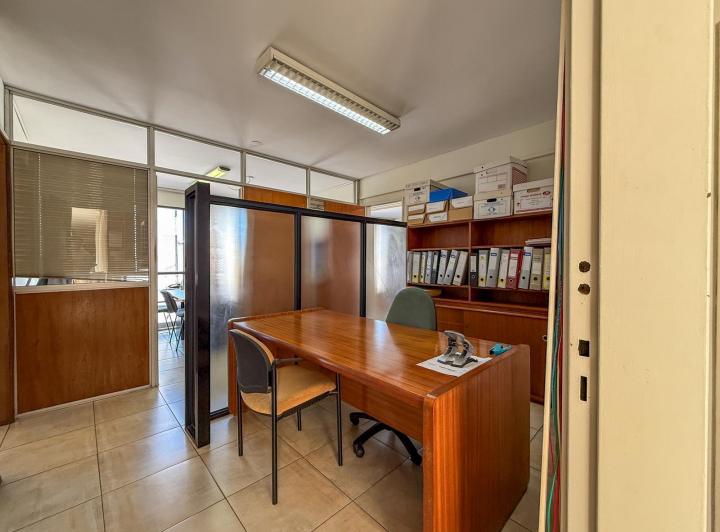 Oficina comercial · 117m²