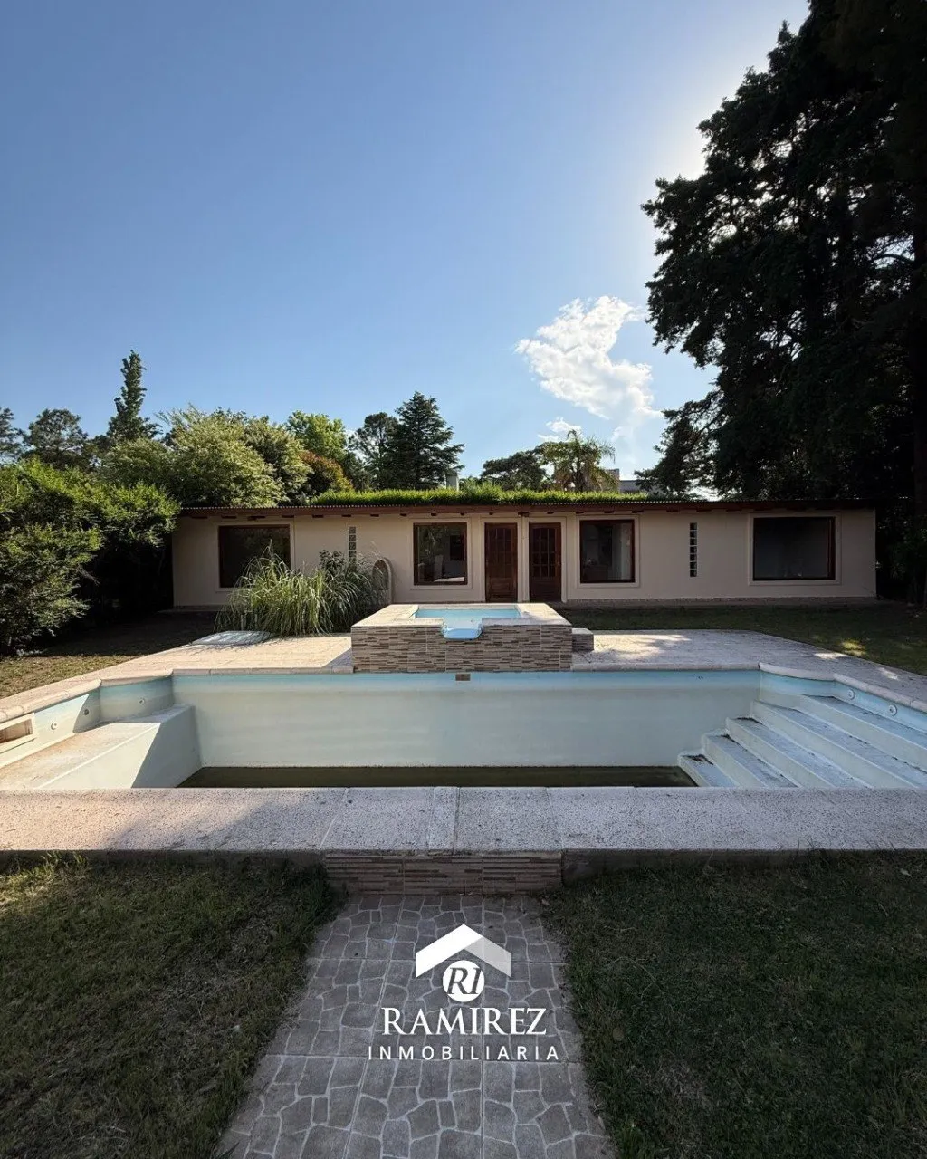 Casa + 2 Departamentos en Venta – B° Playa Grande, Villa del Dique - Córdoba (CA88)