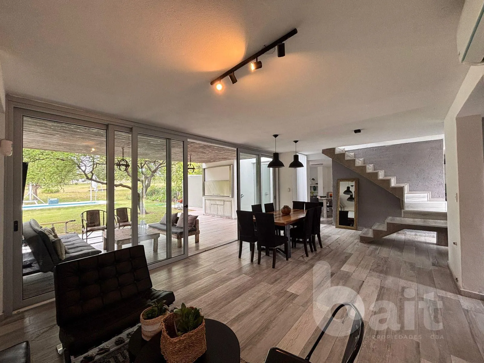 Venta casa en Santina Norte de 4 dormitorios