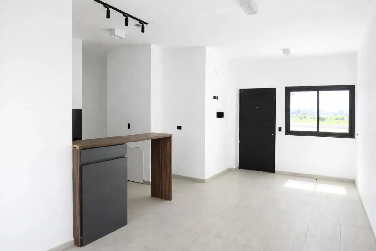DUPLEX EN VENTA - RINCONES DE MANANTIALES - FRENTE A LA PLAZA - GG