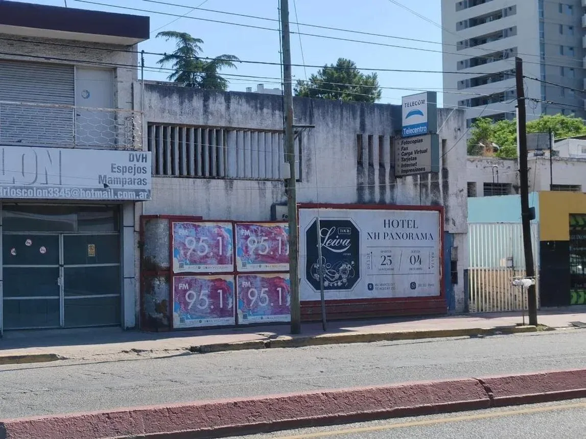 LOTE 228M2 APTO EDIFICIO SOBRE AV COLON
