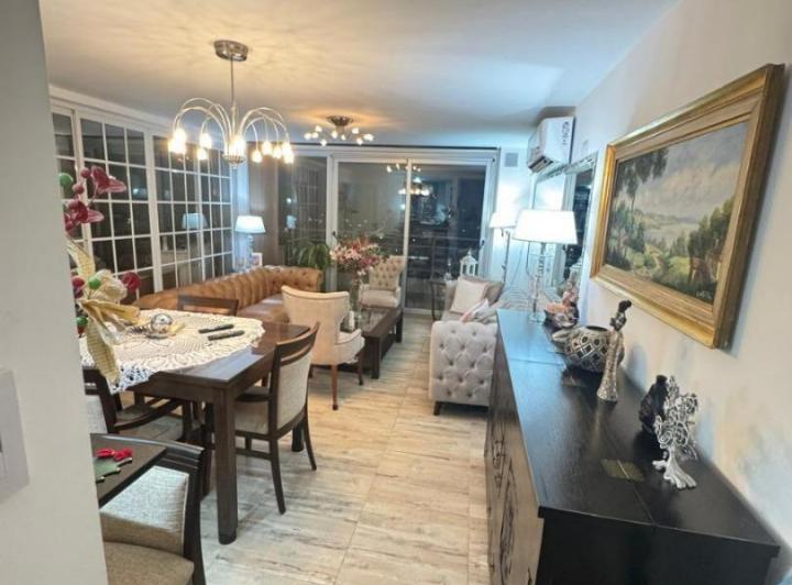 Departamento · 1m² · 3 Ambientes · 1 Cochera